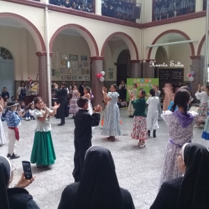 Visita de la Madre General. Jueves 11 de Abril.